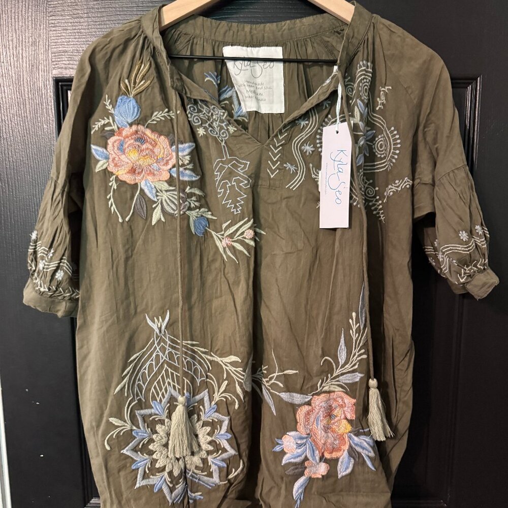 NWT Womens Keyla Seo Embroidered Tunic Green Floral Medium